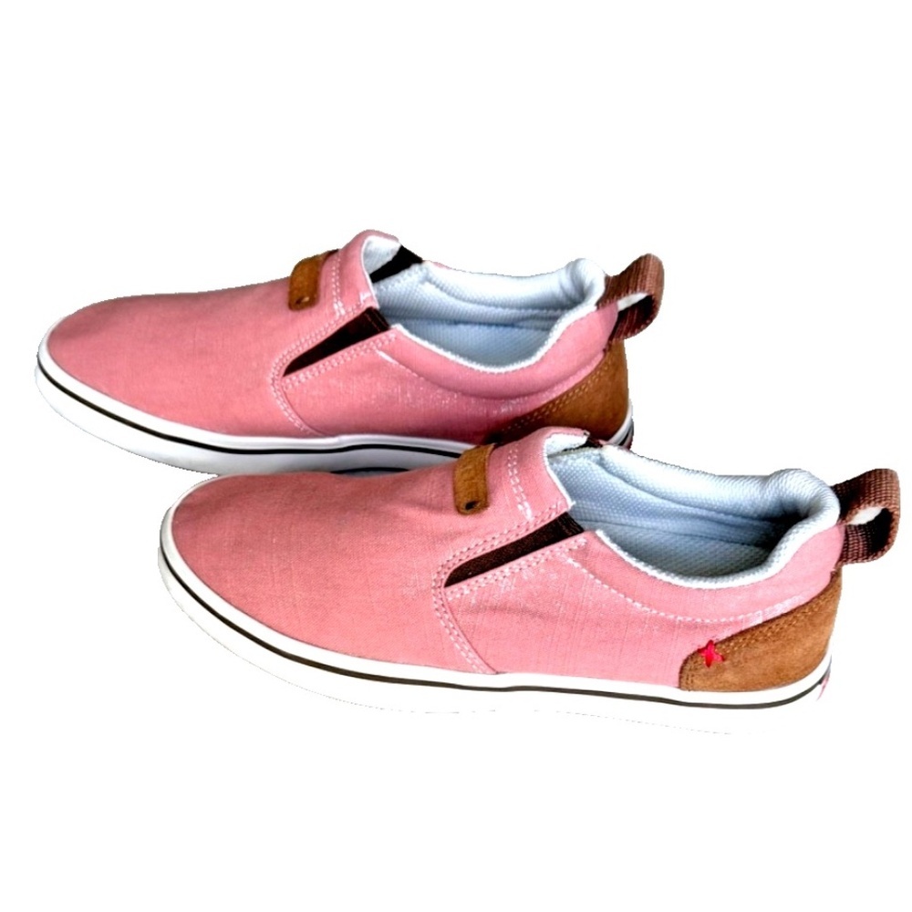XTRATUF Women's Size‎ 7 ECO Sharkbyte Deck Shoe Lightweight & Breathable Pink